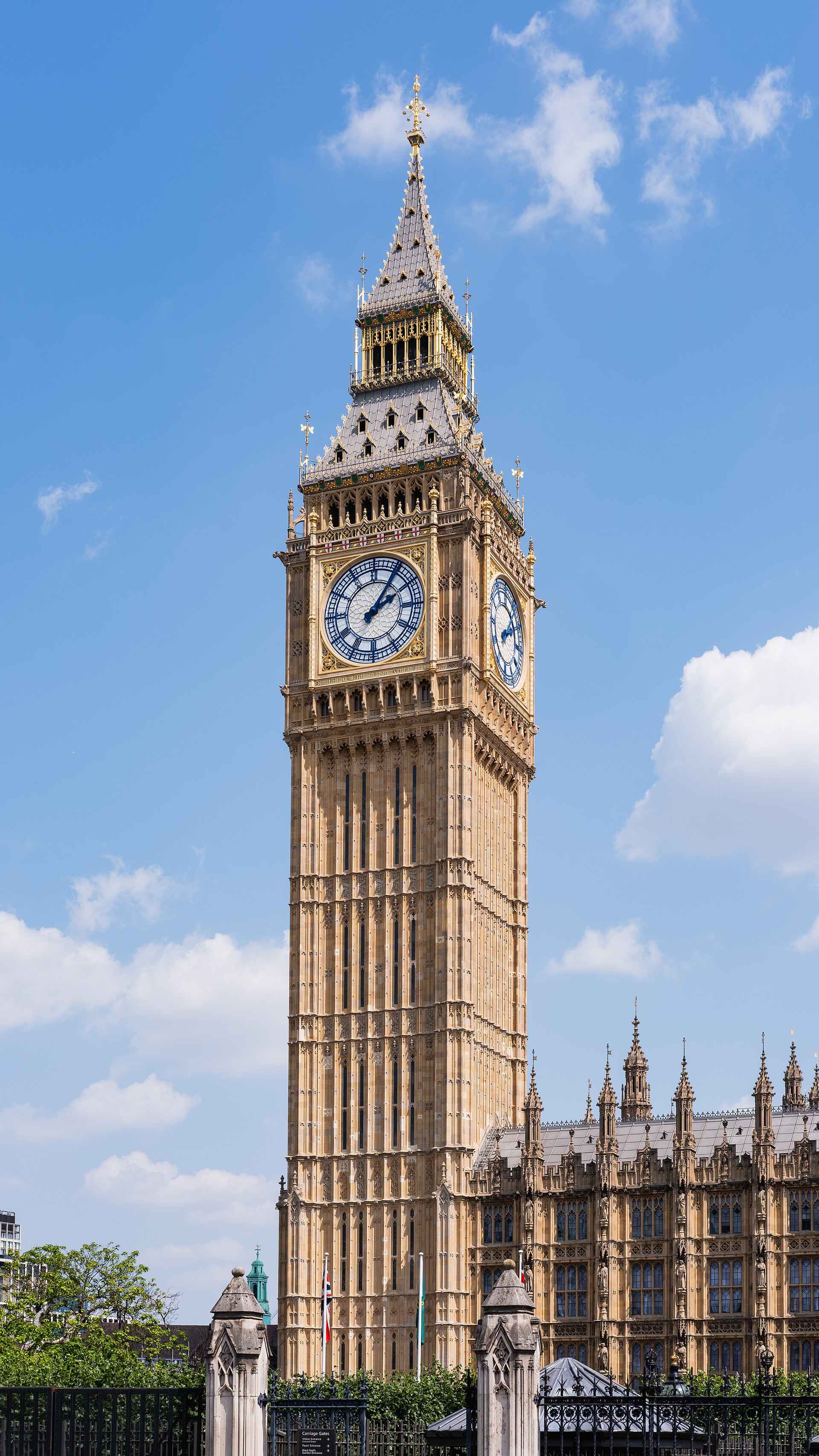 Elizabeth Tower (Big Ben) and the Houses of Parliament
