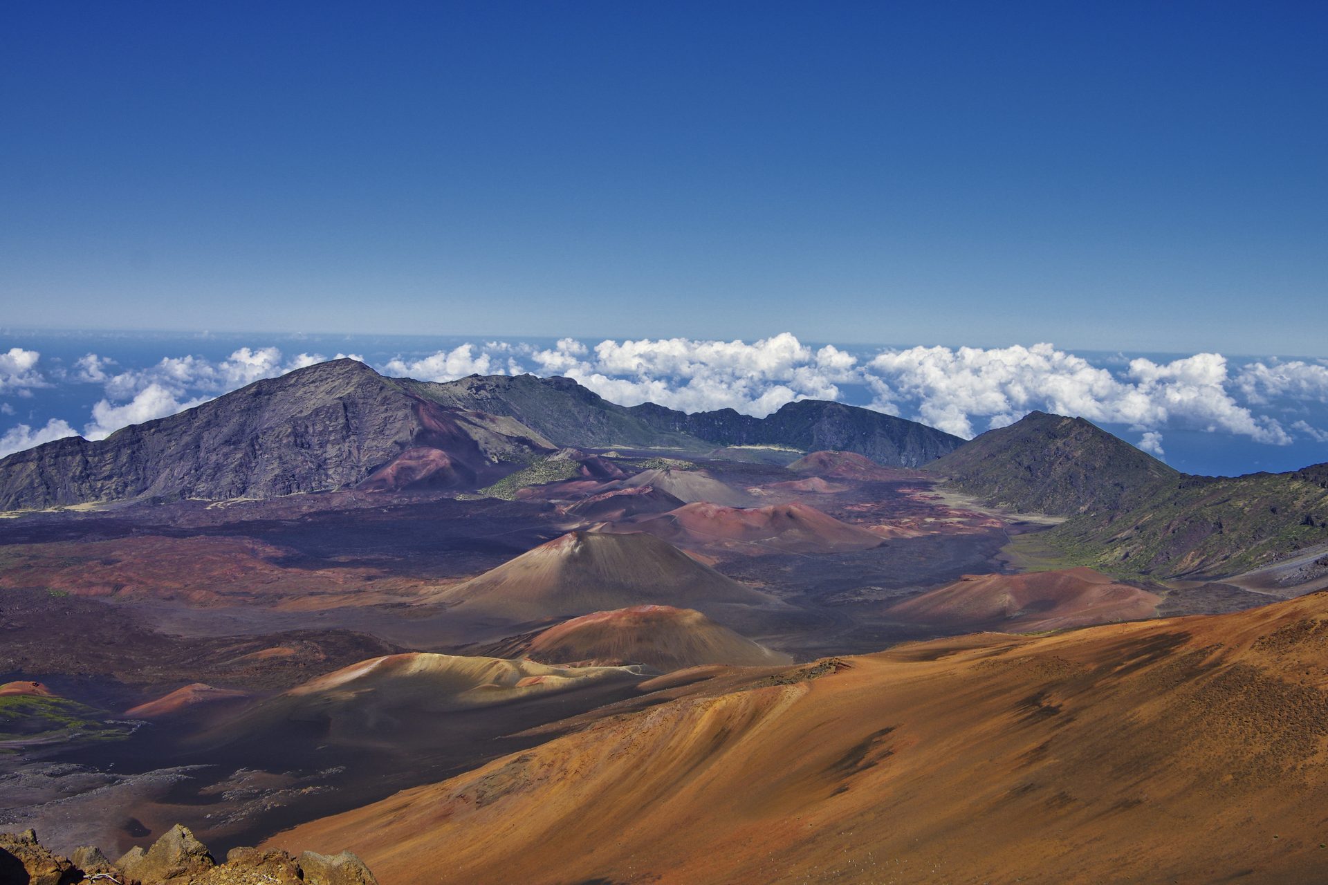 Sunrise above the clouds at Haleakala crater