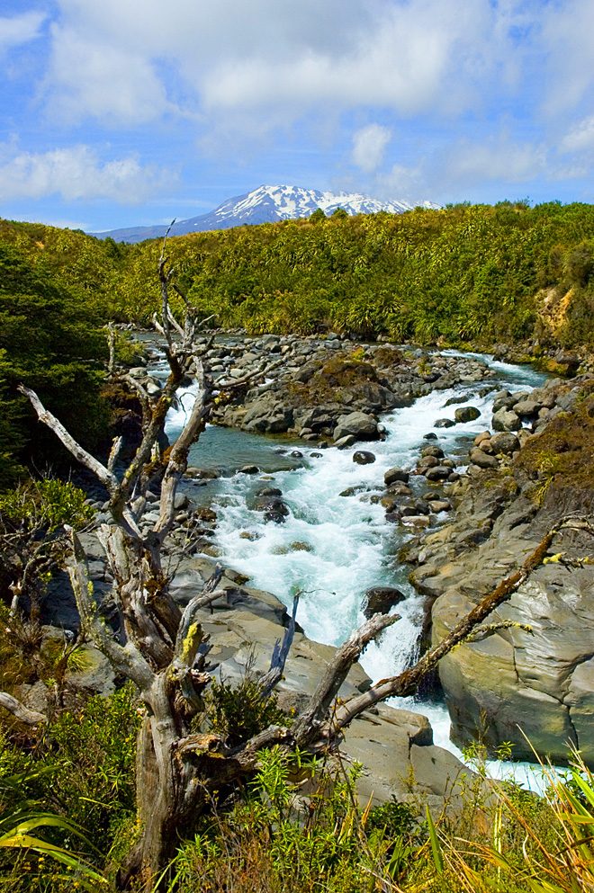 Tongariro's volcanic crossing