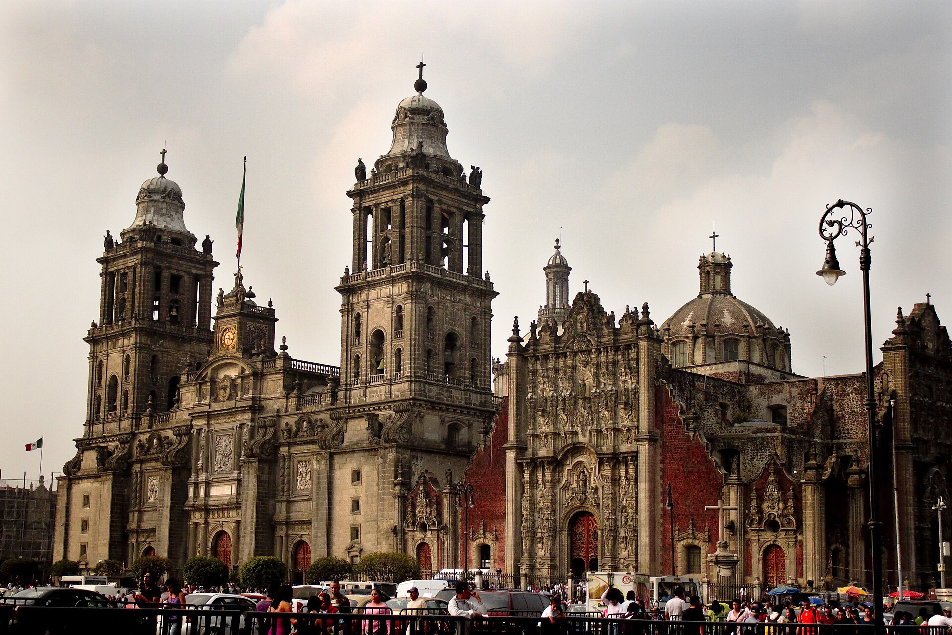 The Zócalo and the Metropolitan Cathedral
